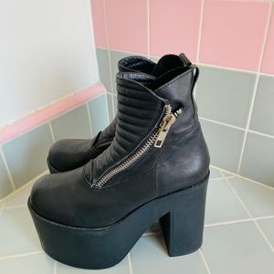 Unif neo boots